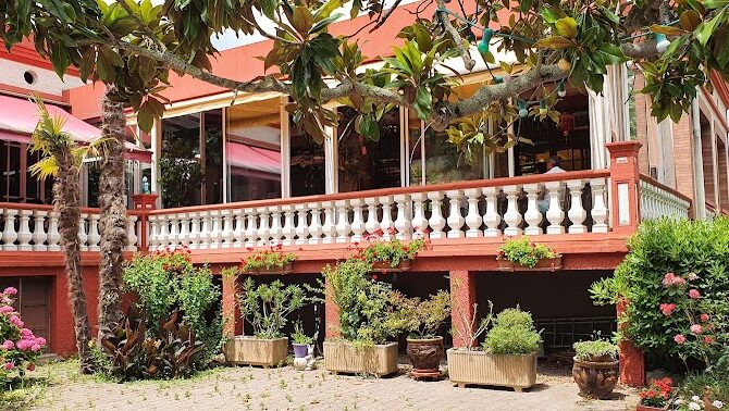 Restaurant Les 3 Dynasties à Blagnac, France