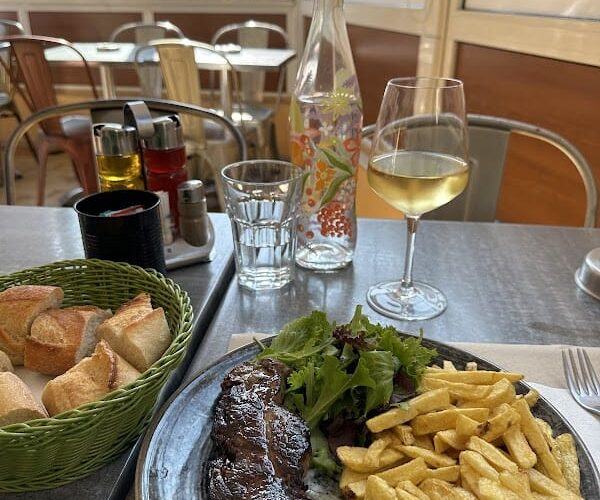 Restaurant Les Allobroges à Roquebrune-Cap-Martin, France