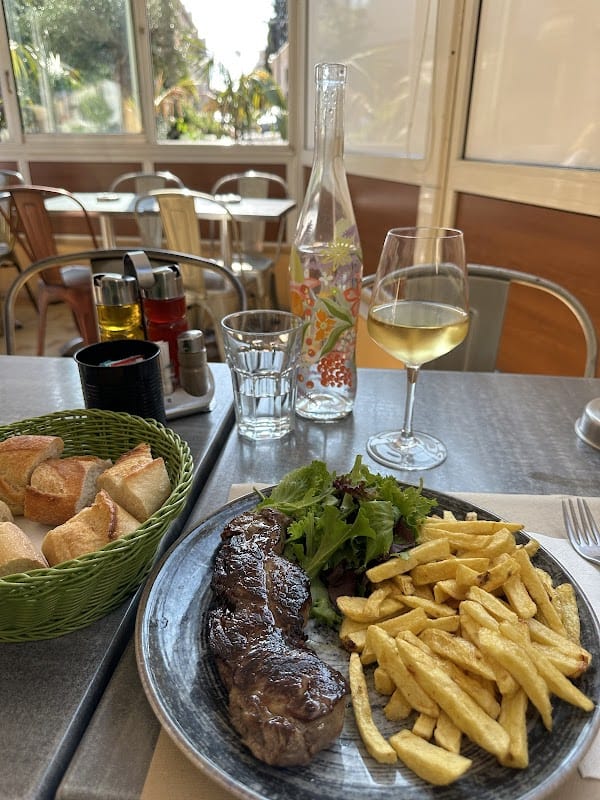 Restaurant Les Allobroges à Roquebrune-Cap-Martin, France