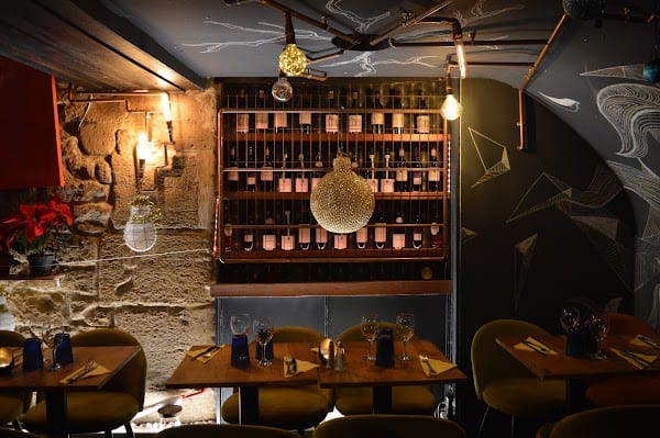 Restaurant Les Baux de Paris à Paris, France