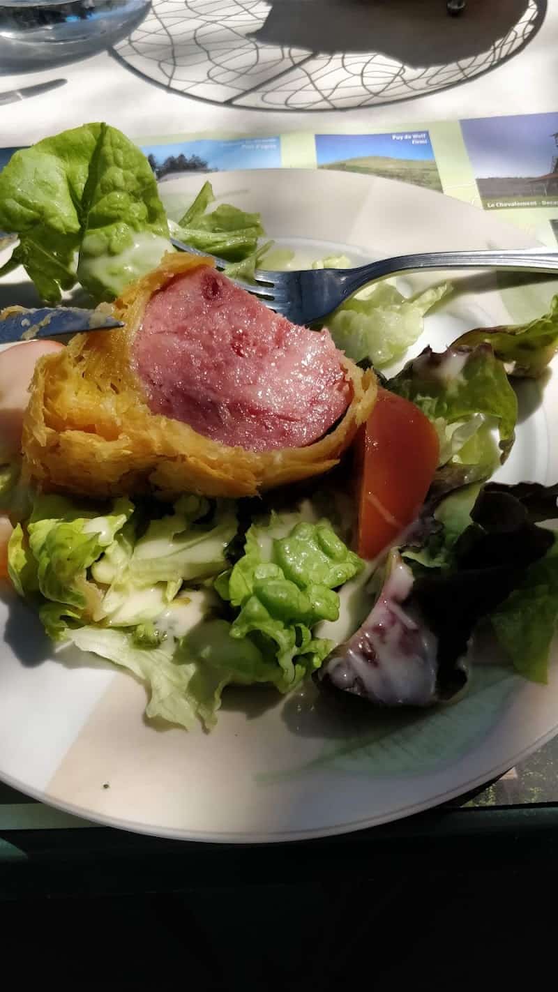 Restaurant Les Berges Du Lot à Bouillac, France