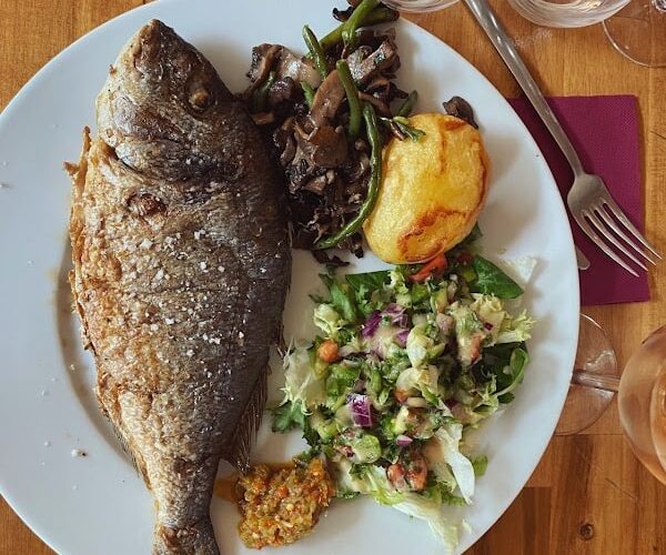 Restaurant Les canailles à Bègles, France