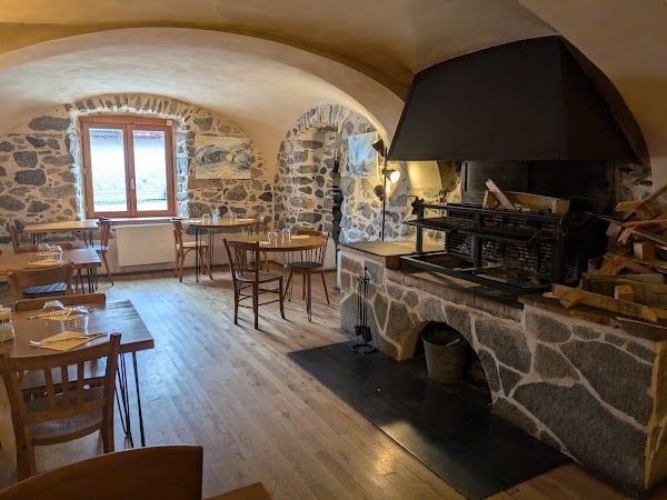 Restaurant Les Copains D’Abord 05100 à Val-des-Prés, France