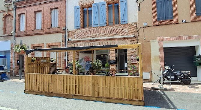 Restaurant les douceurs de safia à Castelsarrasin, France