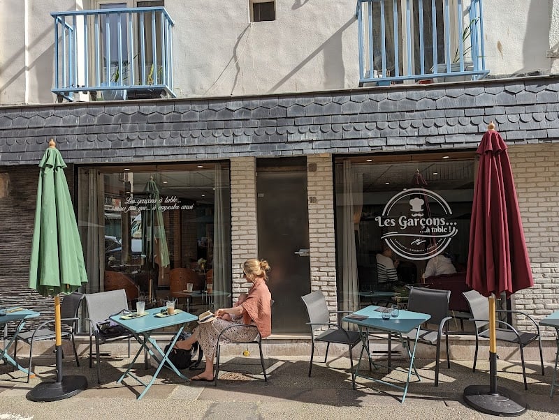 Restaurant Les Garçons à table ! à Dieppe, France