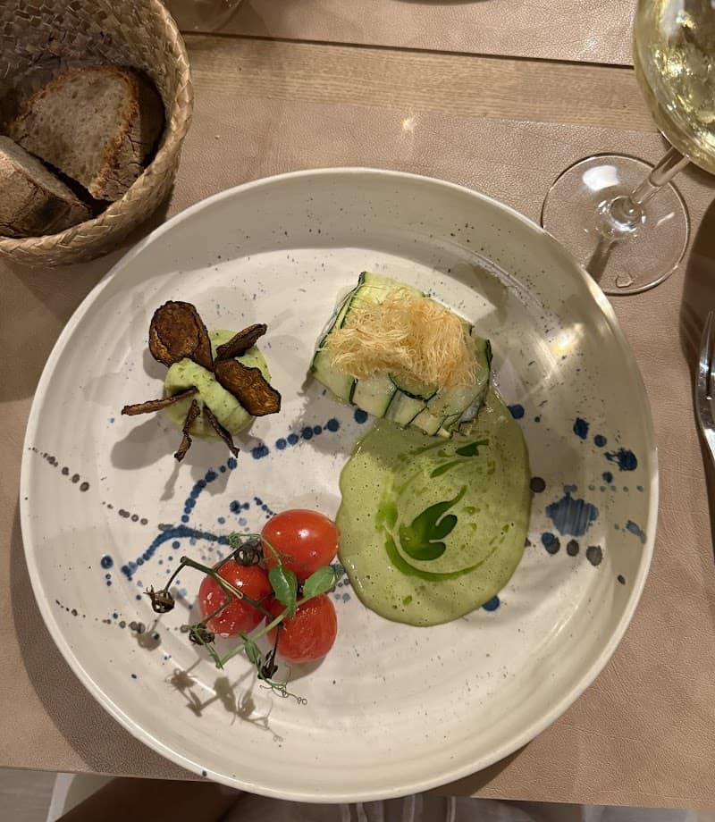 Restaurant Les Gourmands Disent à Chalon-sur-Saône, France