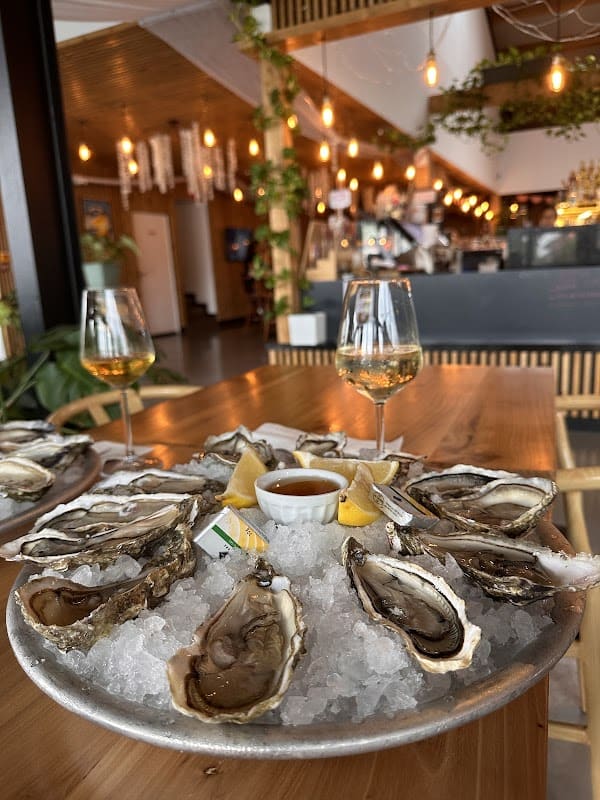 Restaurant Les Halles Bô-Marché à Lons, France