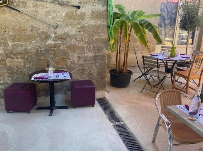 Restaurant Les Petites Auges à Sagy, France