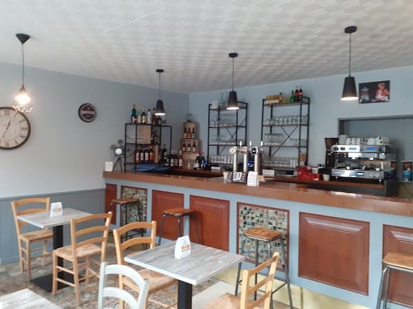 Restaurant Les Petites Canailles à Sardent, France