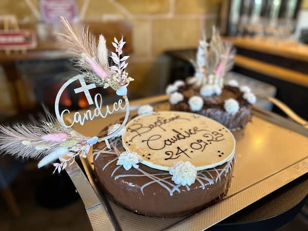 Restaurant Les Petits Plats – Par Monts Et Par Vaulx à Vaulx, France