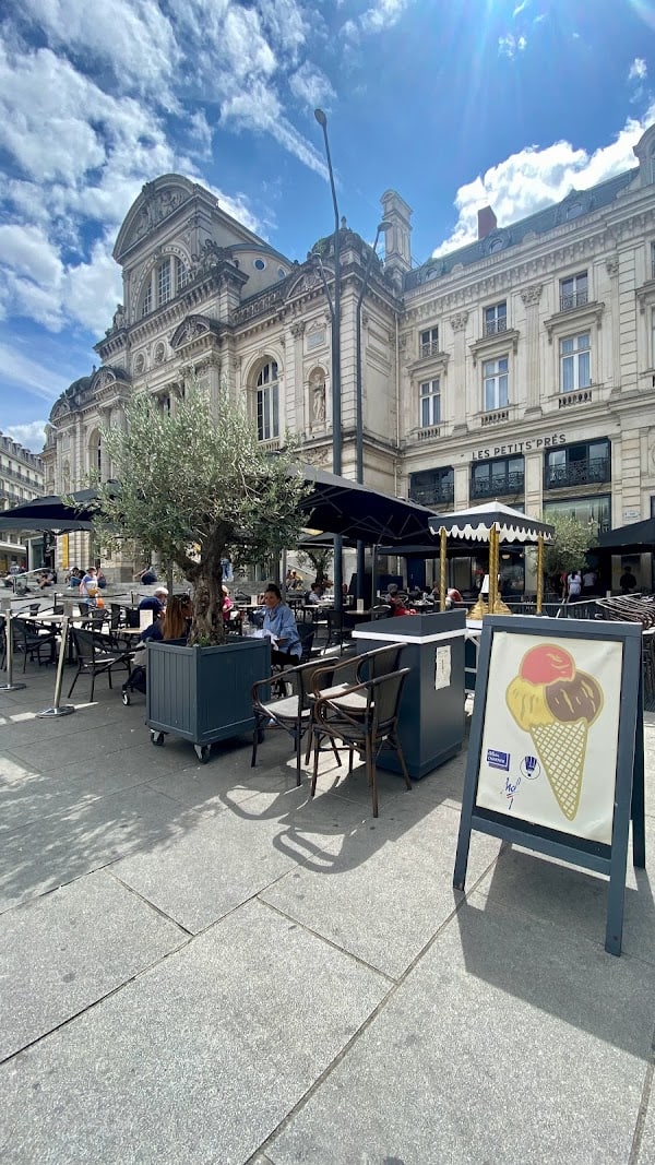 Restaurant Les Petits Prés à Angers, France