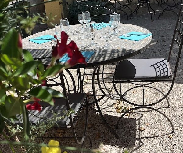 Restaurant Les P’tits Bonheurs à Villes-sur-Auzon, France