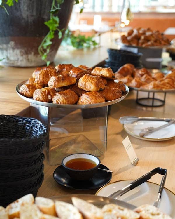 Les Roseaux – restaurant du Hangar Y à Meudon, France