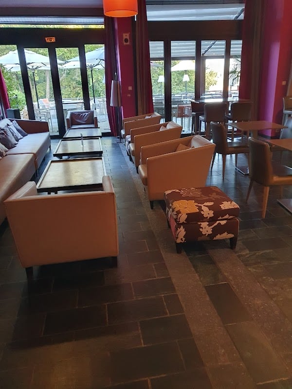 Restaurant LES TERRASSES DU GOLF à Brignoles, France