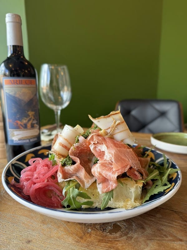 Restaurant Les Tontons Fringale à L'Isle-Jourdain, France