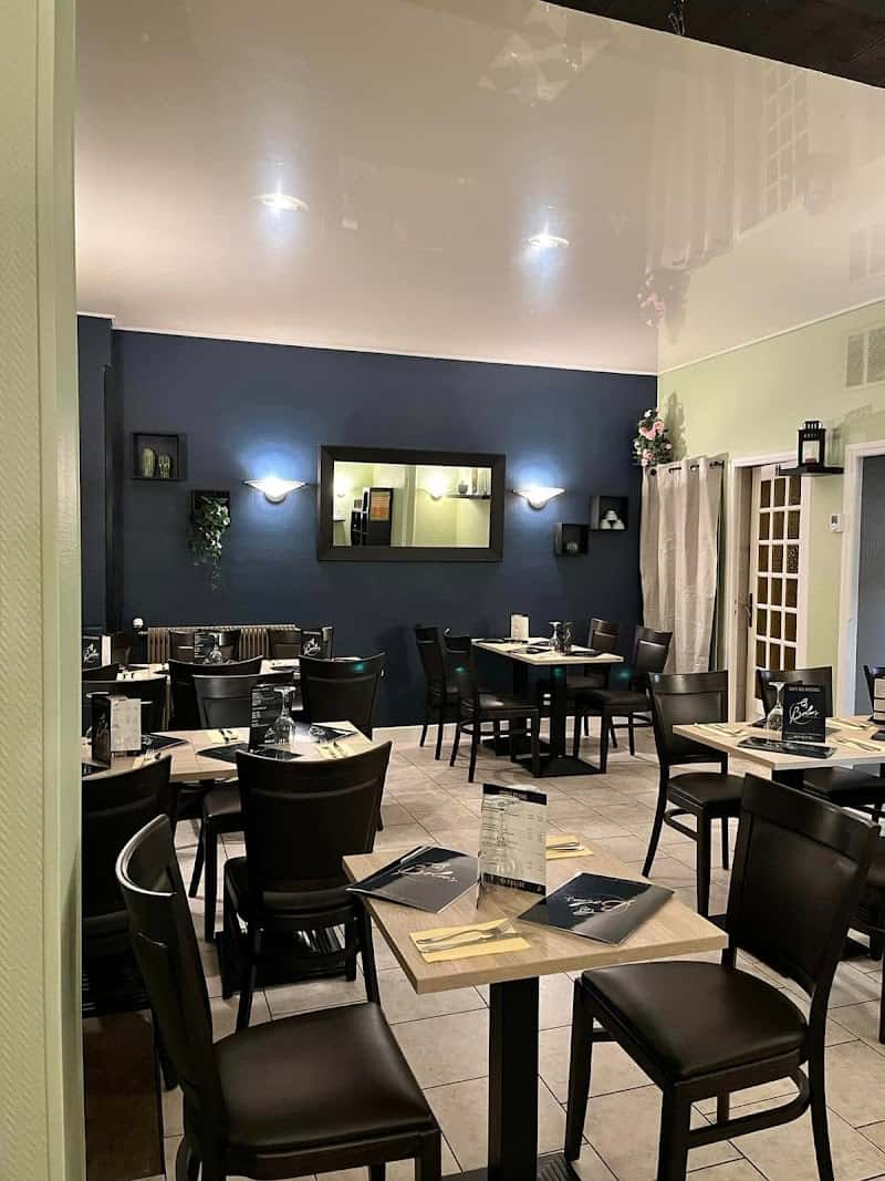 Restaurant Les Trois Bolées Crêperie saladerie à Lisieux, France