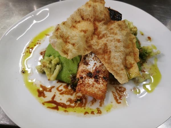 Restaurant Les Trois Petits à Boulogne-Billancourt, France