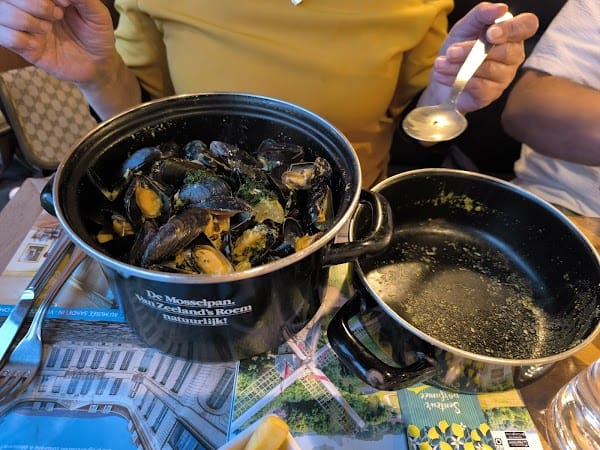 Restaurant L’Escadre à Dunkerque, France
