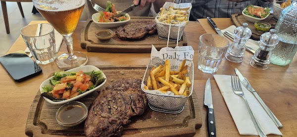 Restaurant L’Escale du Village – Steakhouse à Lognes, France