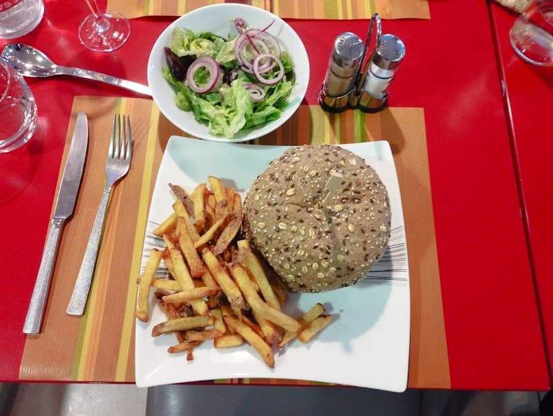 Restaurant L’Essentiel à Chargé, France