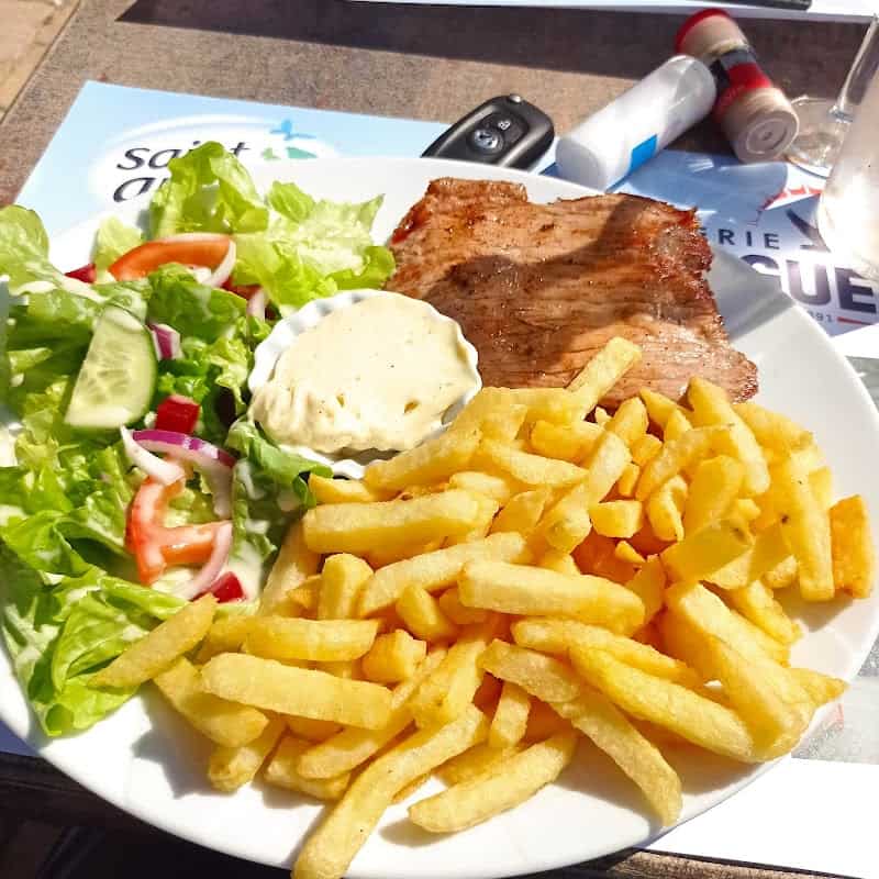 Restaurant L’Estaminet Saint Gilles 14 rue de l’église 59279 CRAYWICK à Craywick, France