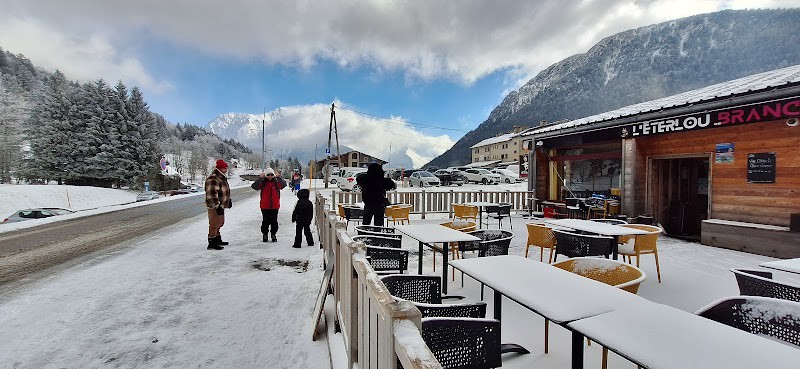 Restaurant L’Eterlou Branché à La Morte, France