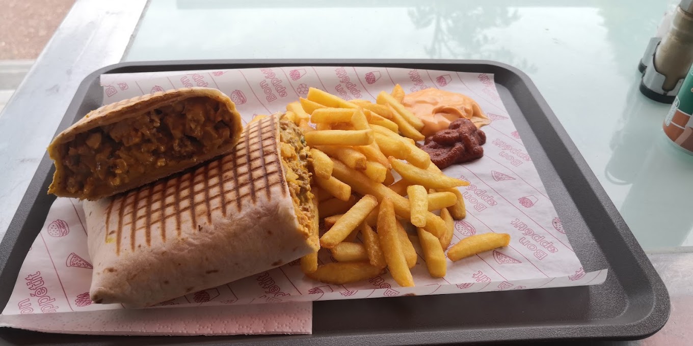 Restaurant L’Étoile de Saint-Exupéry à Mantes-la-Jolie, France