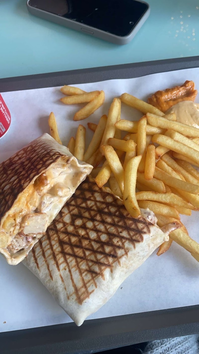Restaurant L’Étoile de Saint-Exupéry à Mantes-la-Jolie, France