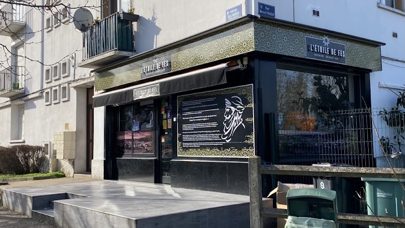 Restaurant L’Étoile de Saint-Exupéry à Mantes-la-Jolie, France