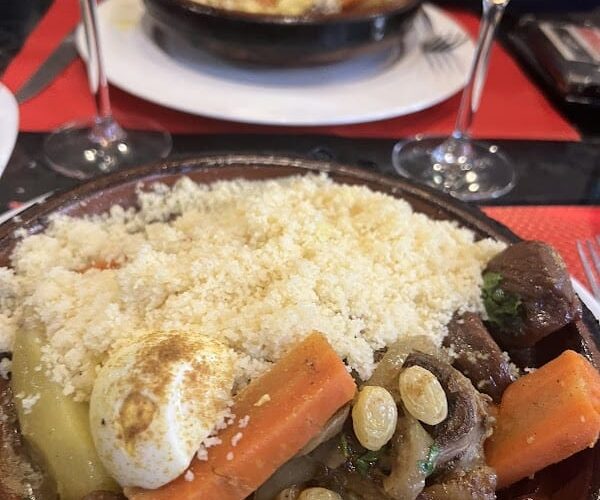 Restaurant L’étoile Du Sud à Chartres, France