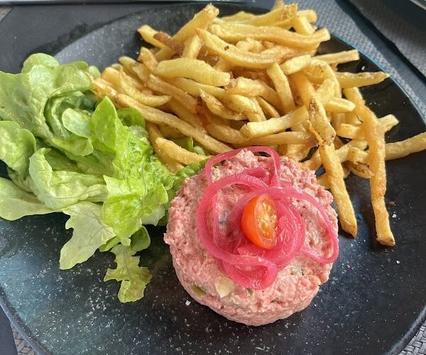 L’Etude – Restaurant avec Terrasse et vue sur le port à Dunkerque, France