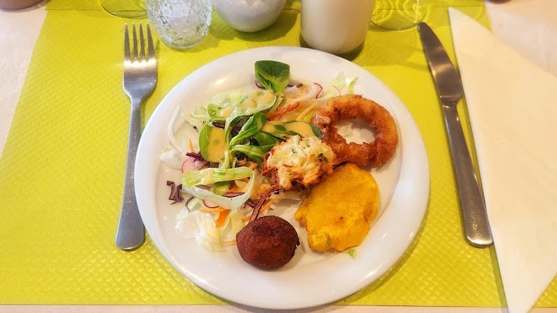 Restaurant L’Ile aux Cocos à Montigny-le-Bretonneux, France