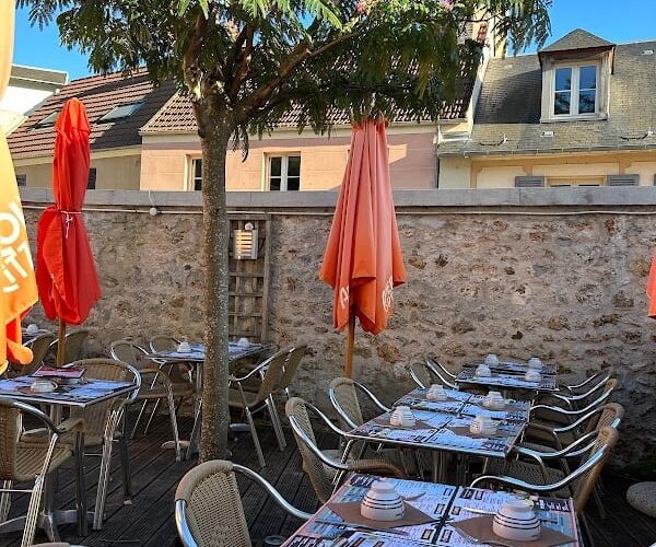 Restaurant L’île O’ Crêpes à Gif-sur-Yvette, France