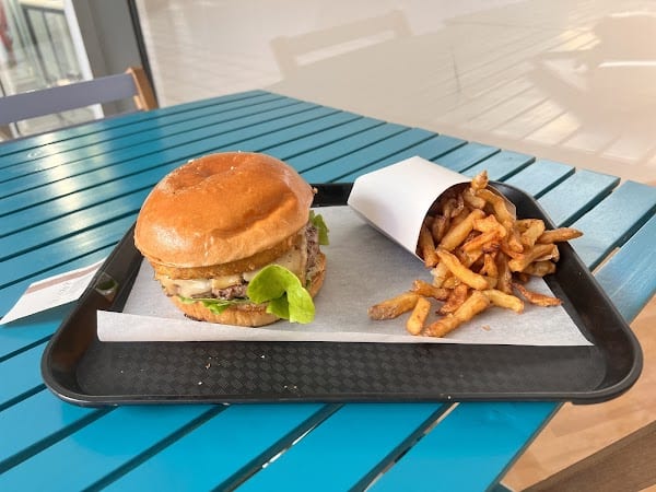 Restaurant Local burger à Briançon, France