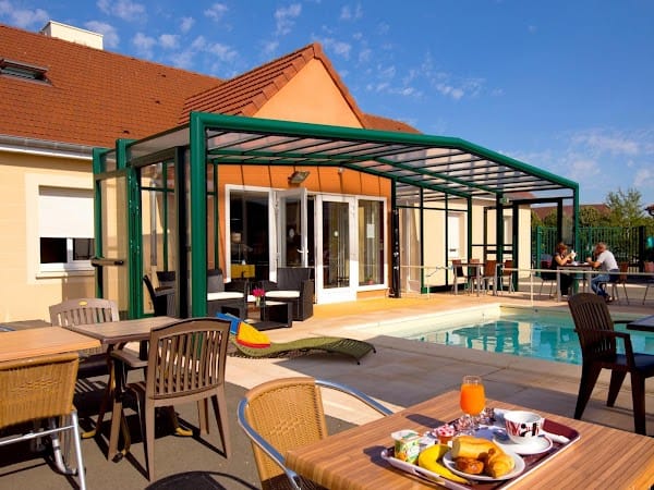 Restaurant Logis Jum Hôtel – Rest. Atelier Grill à Saints-Geosmes, France