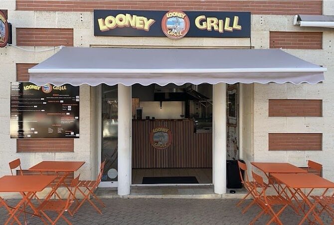 Restaurant Looney Grill à Soulac-sur-Mer, France
