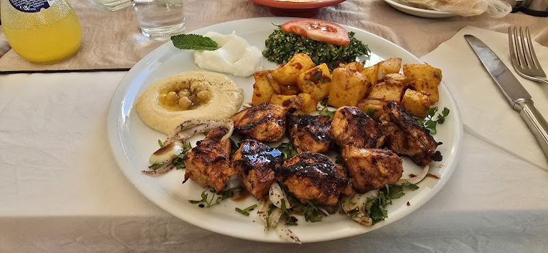 Restaurant L’Orient Corbeil à Corbeil-Essonnes, France