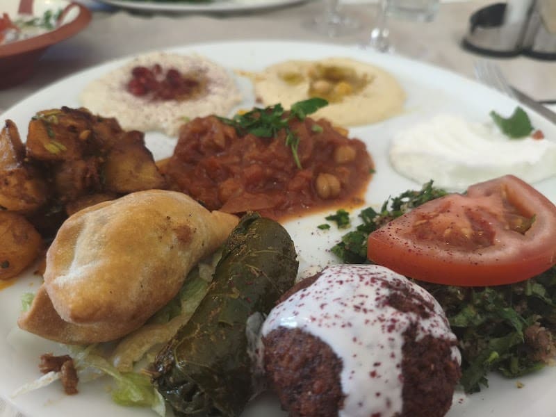 Restaurant L’Orient Corbeil à Corbeil-Essonnes, France