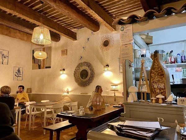 Restaurant Lou Crespeu Crêperie grill à Brignoles, France