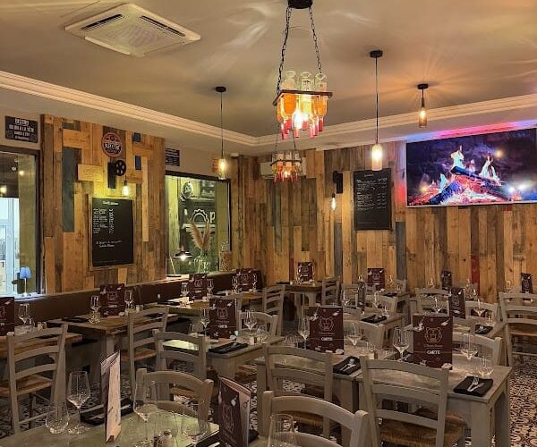 Restaurant L’Ours Hardi à Metz, France