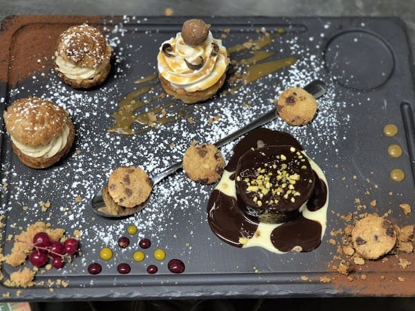 Restaurant L’Under à Fontainebleau, France