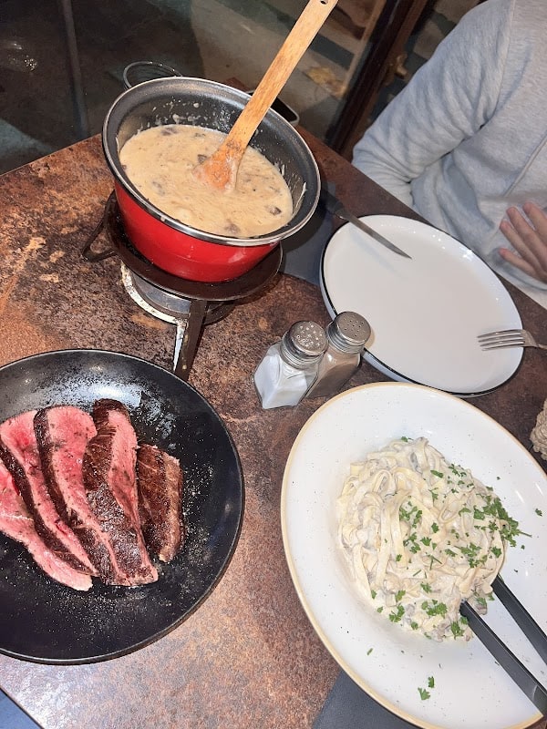 Restaurant Ma Cabane à Aubenas, France