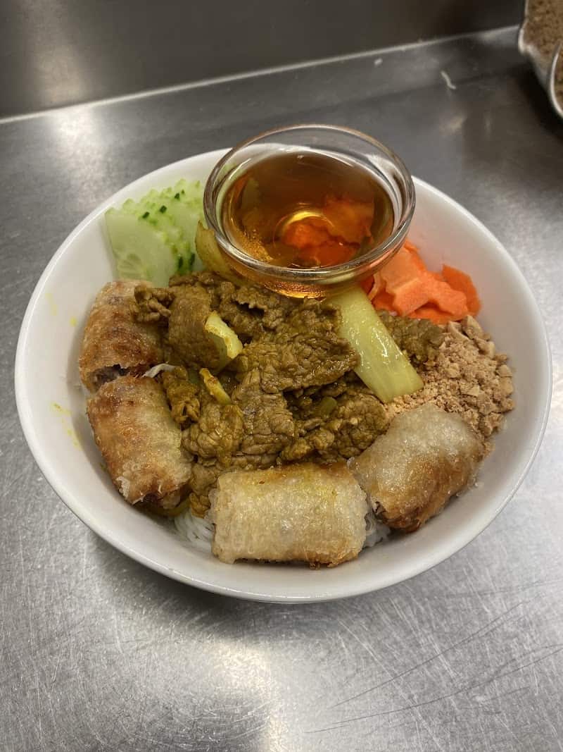 Restaurant Maï Thaï à Mantes-la-Jolie, France