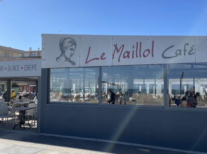 Restaurant Maillol Café à Saint-Cyprien, France