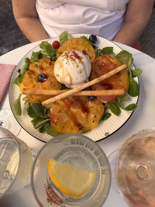 Restaurant Maison 44 à Beaulieu-sur-Mer, France