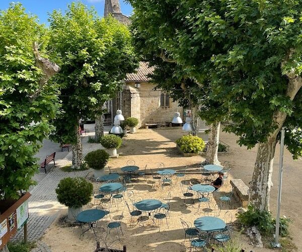 Restaurant Maison Ailhon à Ailhon, France