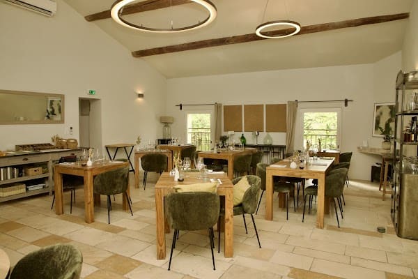 Restaurant Maison Aréni à Mazan, France