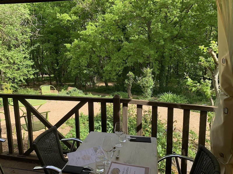 Restaurant Maison Aux Mille Truffes à Marey-lès-Fussey, France