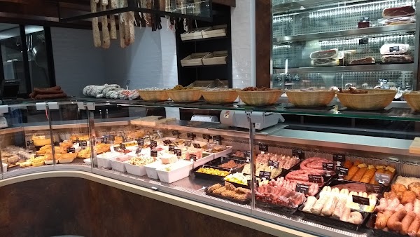 Restaurant Maison Renault Maître Artisan Boucher charcutier Traiteur à Jacou, France