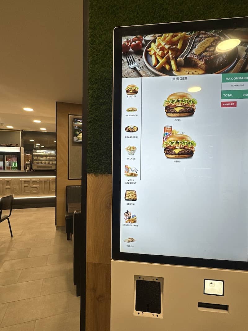 Restaurant Majestic Champigny sur Marne à Champigny-sur-Marne, France